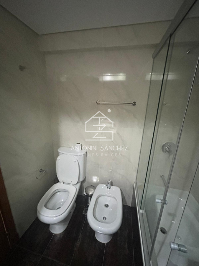 Apartamento ID.1689 - Venta Apartamento 2 dormitorios Mansa Miami Boulevard