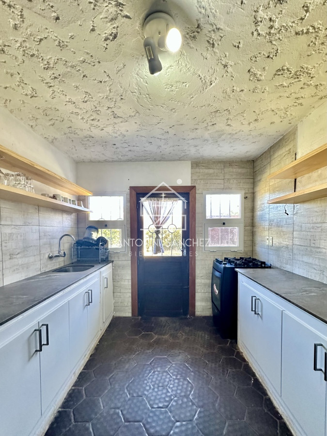 Casa ID.1528 - Casa con pileta a 1 cuadra de la Playa Ideal familias grandes