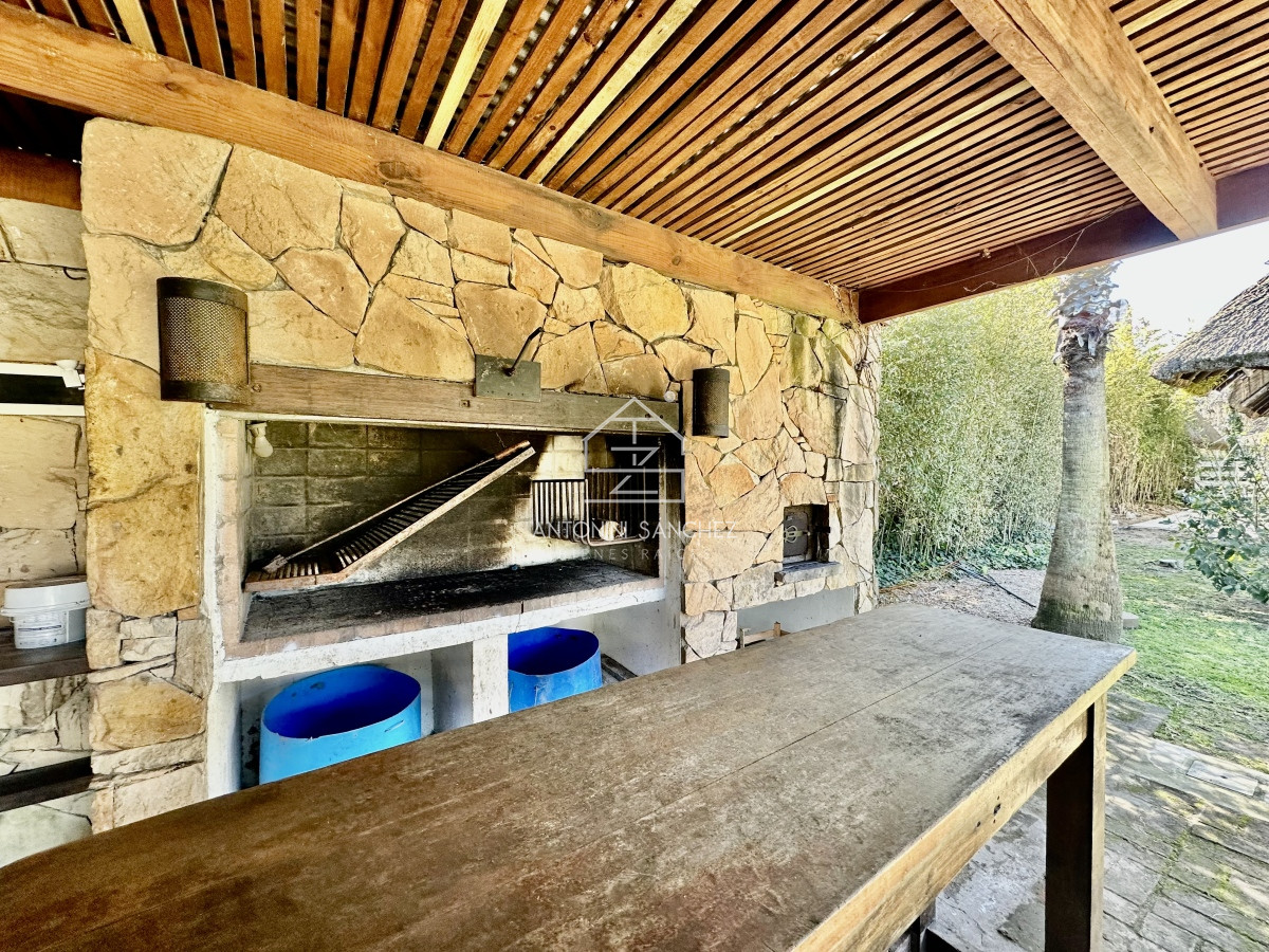 Casa ID.1528 - Casa con pileta a 1 cuadra de la Playa Ideal familias grandes