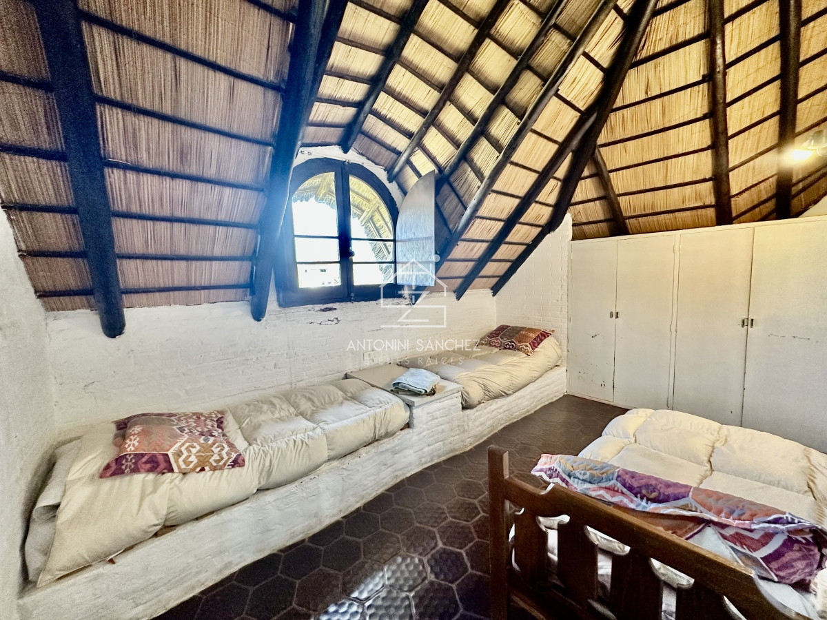 Casa ID.1528 - Casa con pileta a 1 cuadra de la Playa Ideal familias grandes