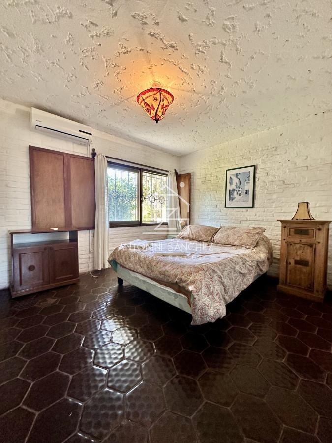 Casa ID.1528 - Casa con pileta a 1 cuadra de la Playa Ideal familias grandes