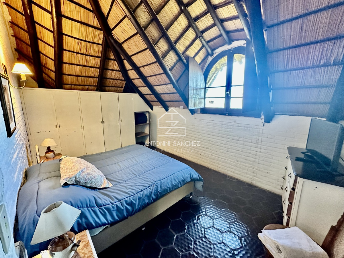 Casa ID.1528 - Casa con pileta a 1 cuadra de la Playa Ideal familias grandes