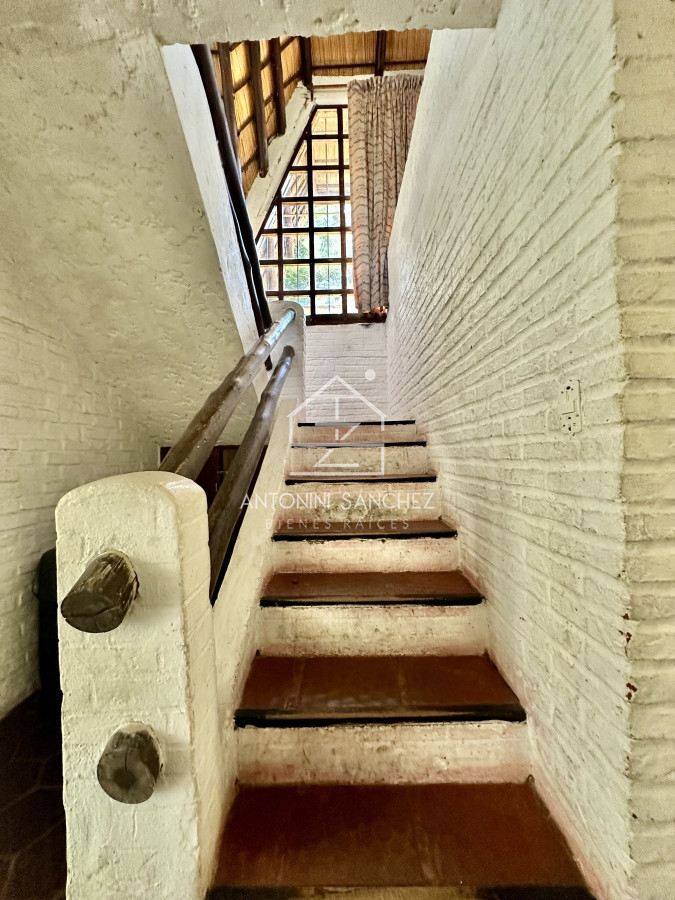 Casa ID.1528 - Casa con pileta a 1 cuadra de la Playa Ideal familias grandes