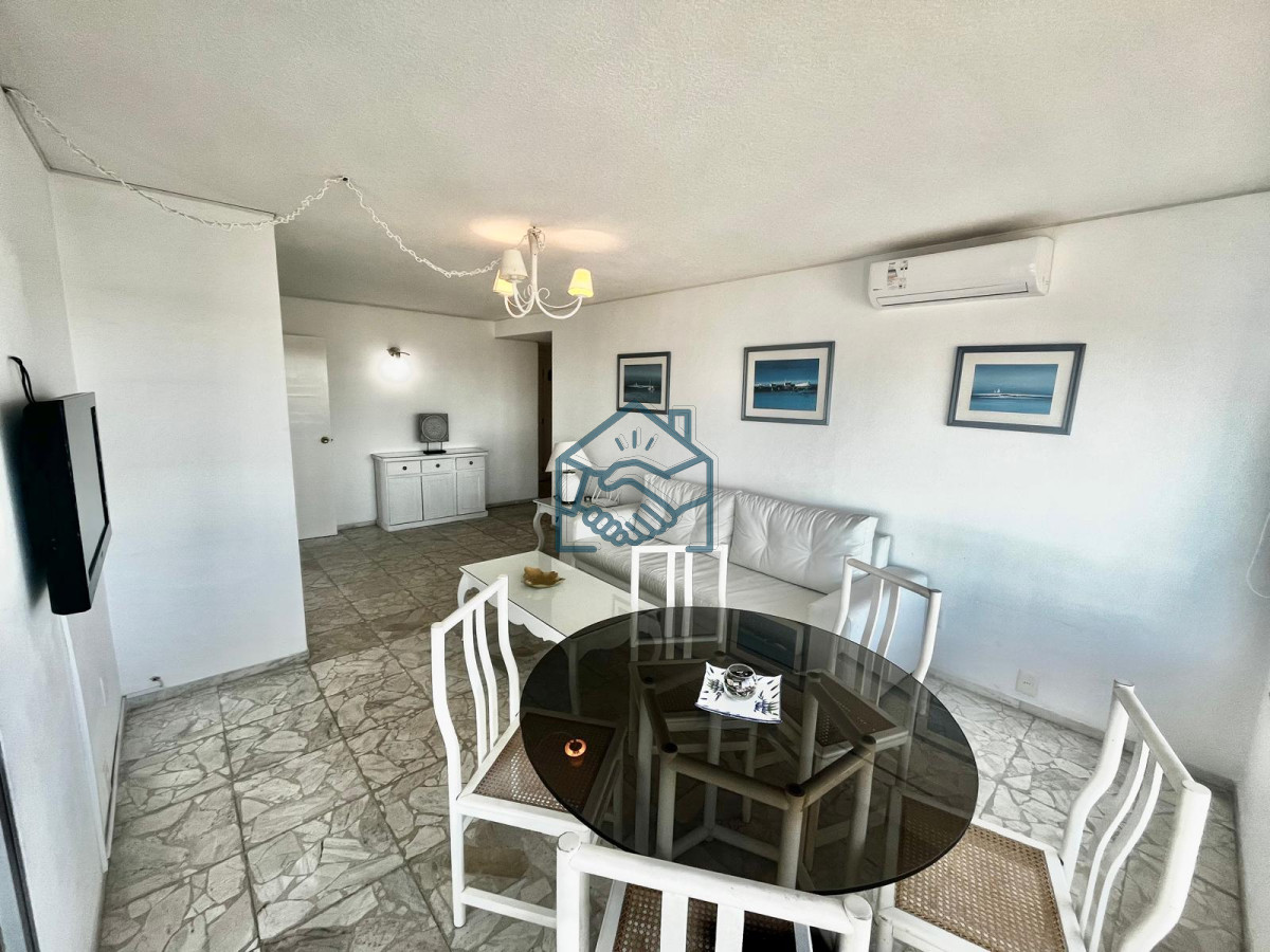 Apartamento ID.920/Apartamento-con-vista-al-mar-en-peninsula-y-garaje - Apartamento con vista al mar en peninsula y garaje