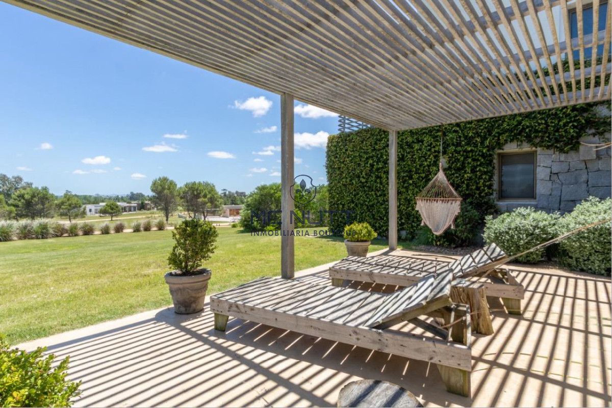 Casa ID.413/ - Hermosa casa en venta