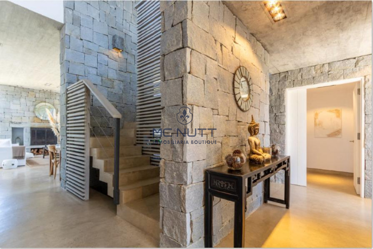 Casa ID.413/ - Hermosa casa en venta