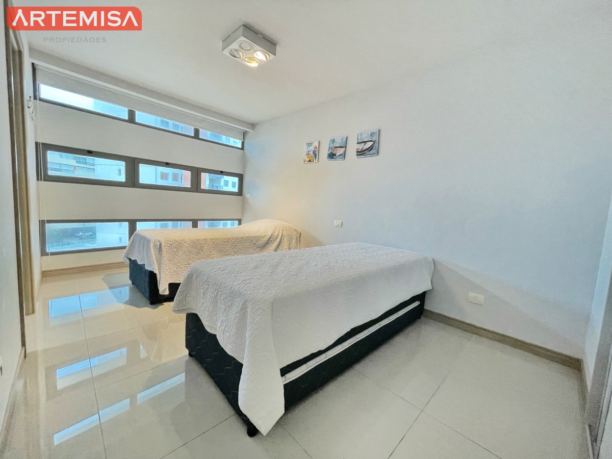 Apartamento ID.573 - Apartamento a pasos de playa brava, 2 dormitorios