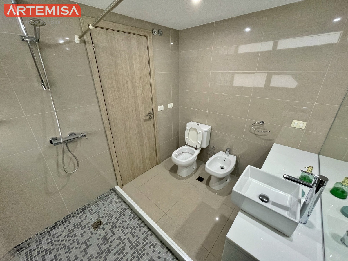 Apartamento ID.573 - Apartamento a pasos de playa brava, 2 dormitorios