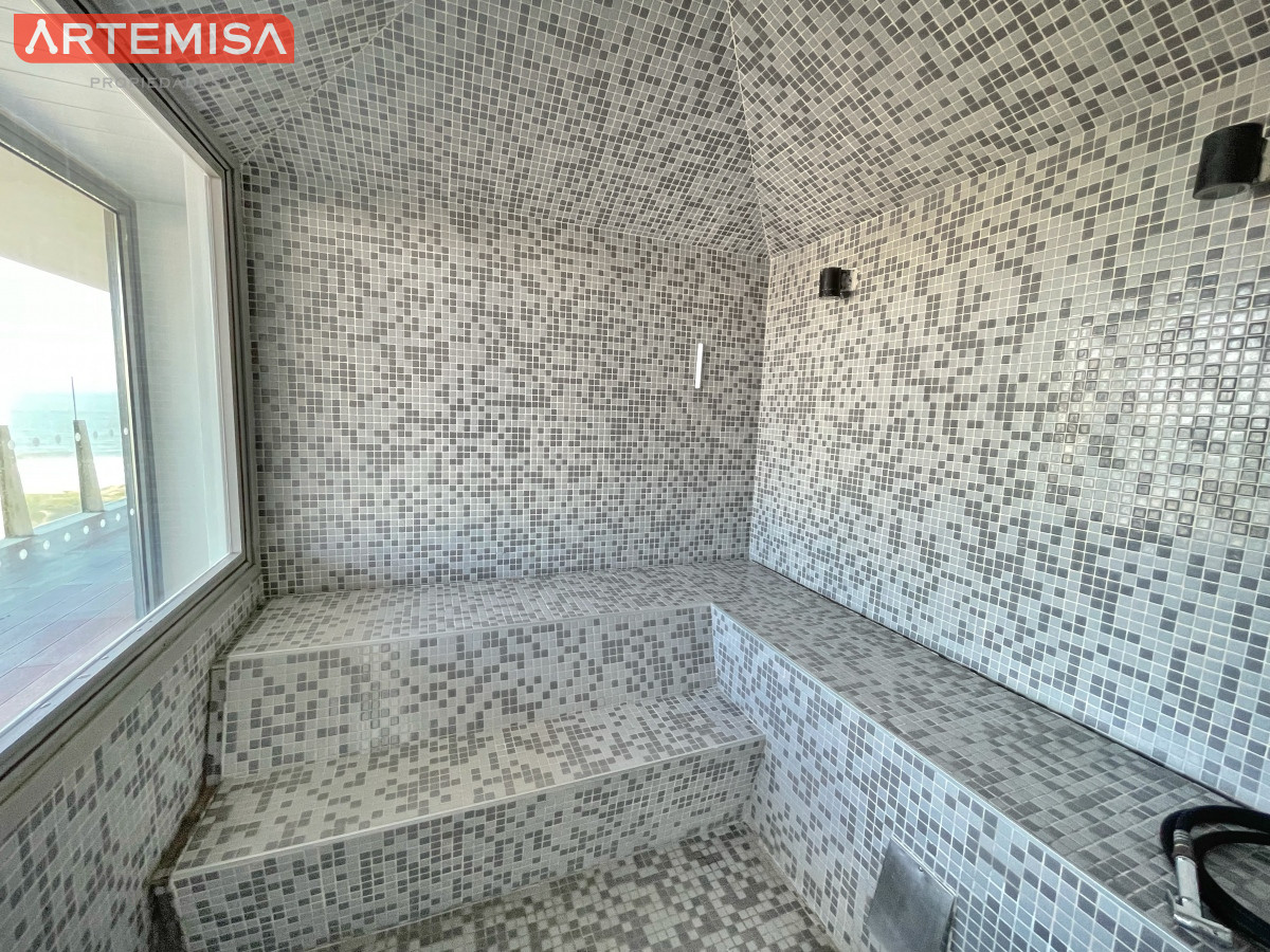 Apartamento ID.573 - Apartamento a pasos de playa brava, 2 dormitorios