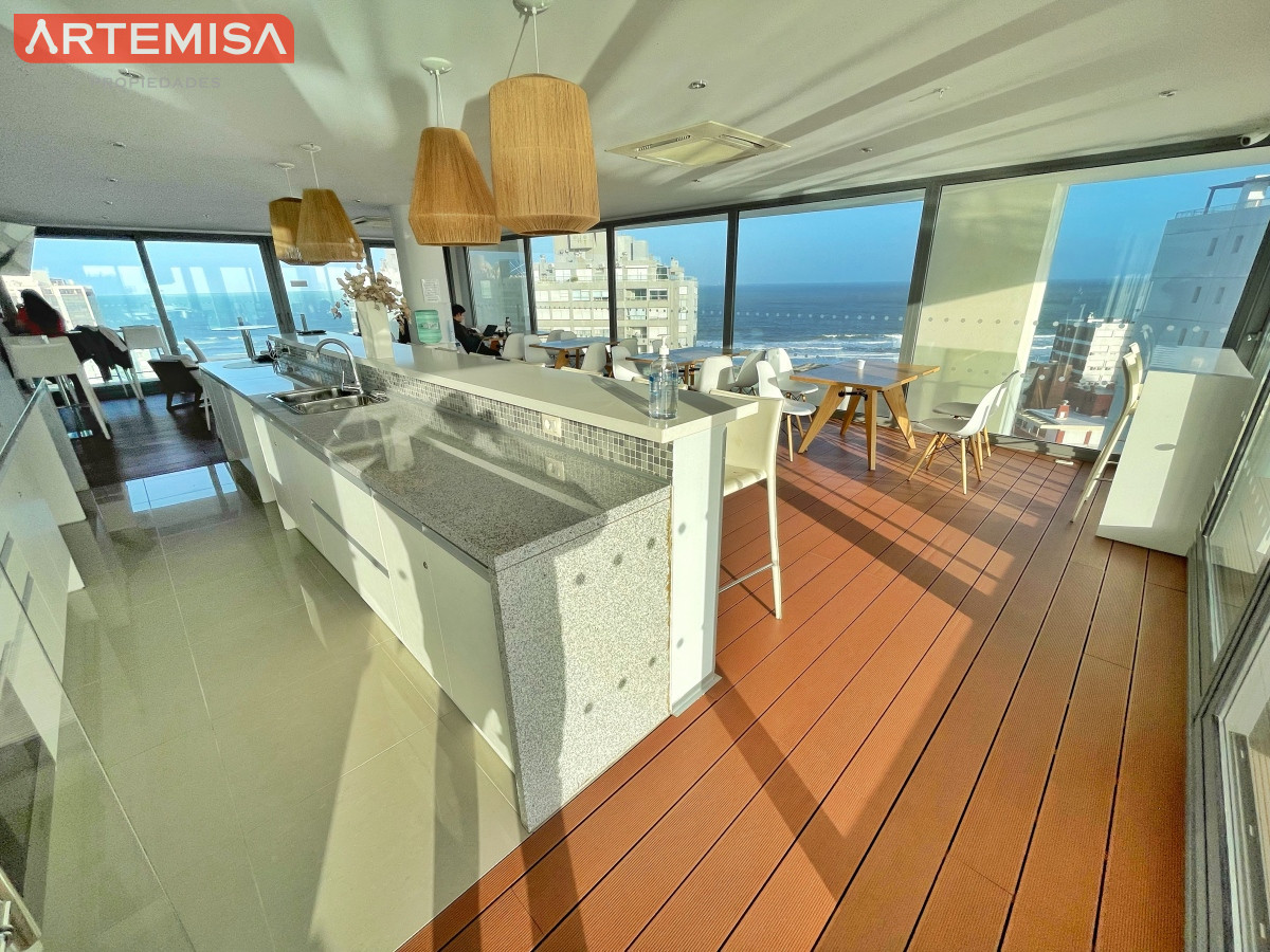 Apartamento ID.573 - Apartamento a pasos de playa brava, 2 dormitorios