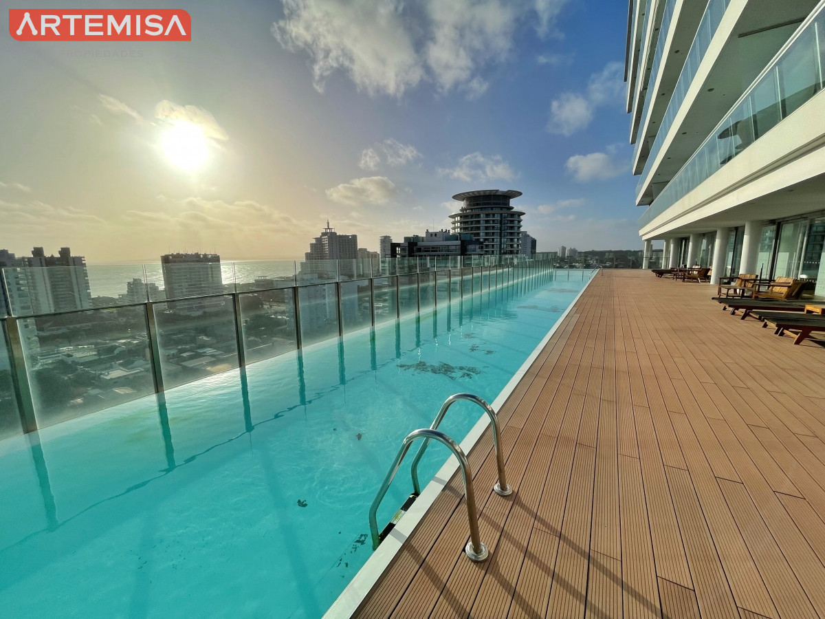 Apartamento ID.573 - Apartamento a pasos de playa brava, 2 dormitorios