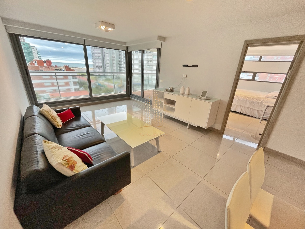 Apartamento ID.662 - Apartamento a pasos de playa brava, 2 dormitorios