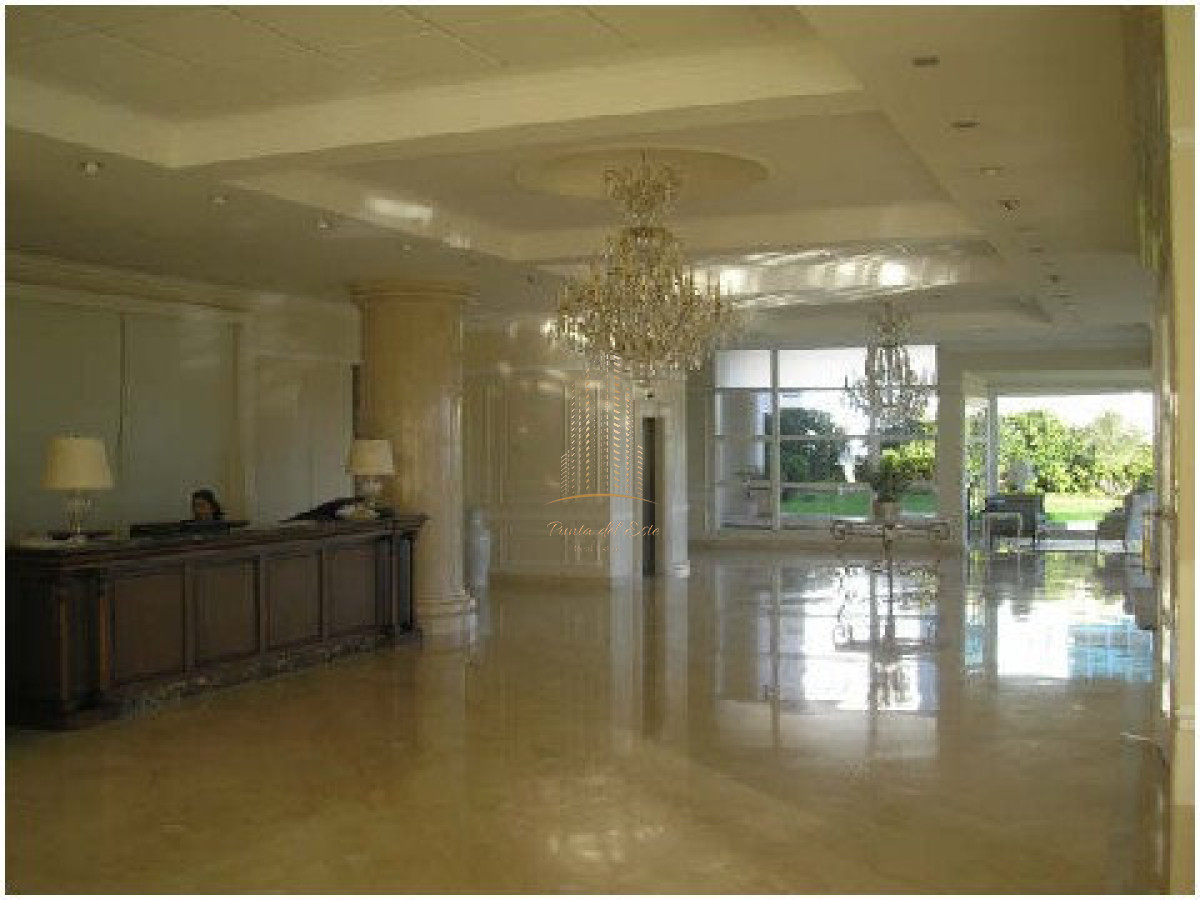 Apartamento ID.569 - MODERNO APARTAMENTO EN VENTA Y ALQUILER EN PUNTA DEL ESTE