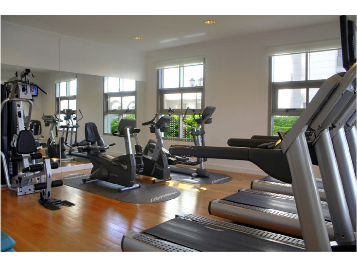 Apartamento ID.908 - Excelente apartamento en alquiler temporal en Punta del Este frente al mar 