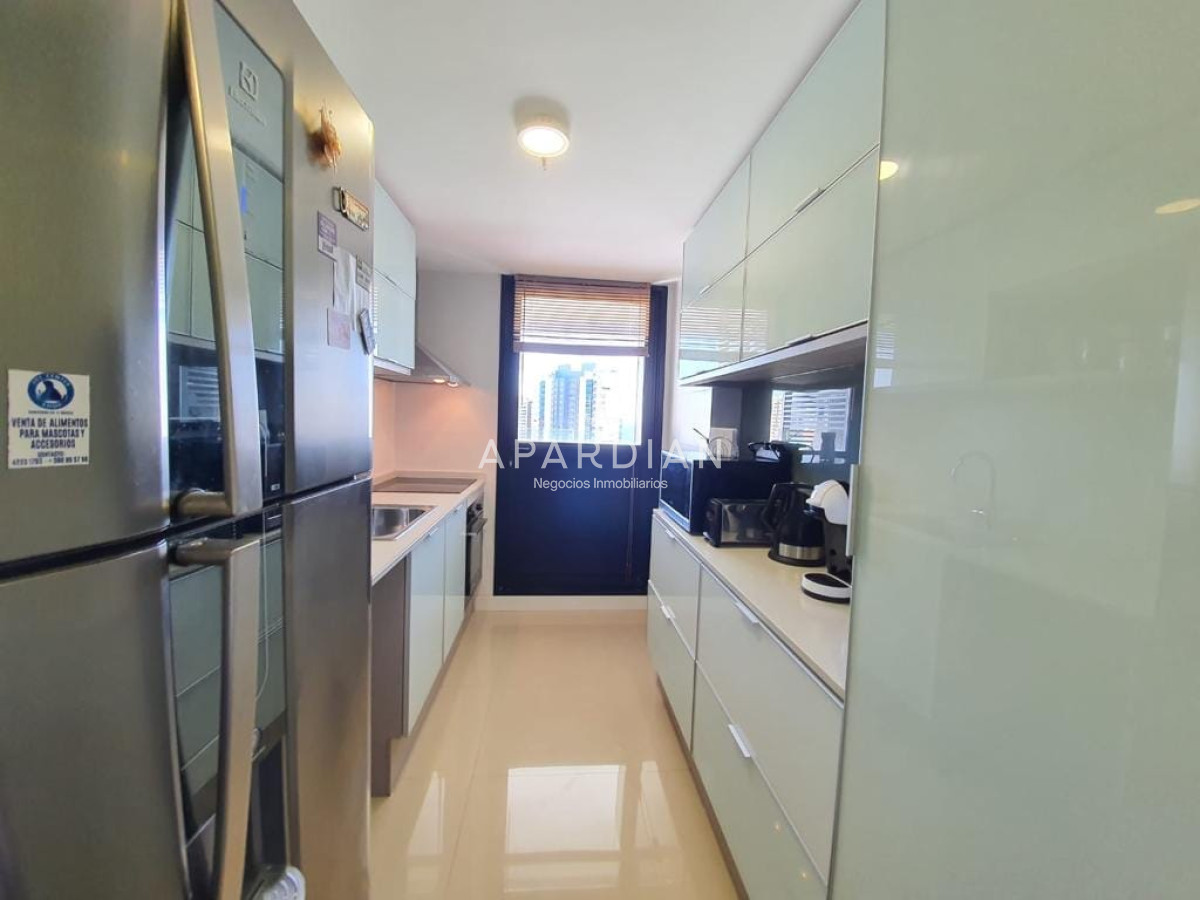 Apartamento ID.21098344 - Alquiler anual 