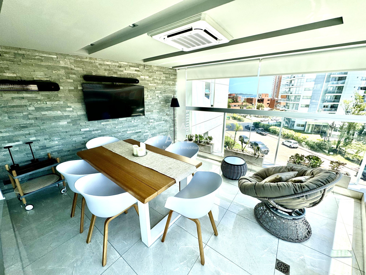 Apartamento ID.21097001 - Espectacular en torre Premium a pasos del mar