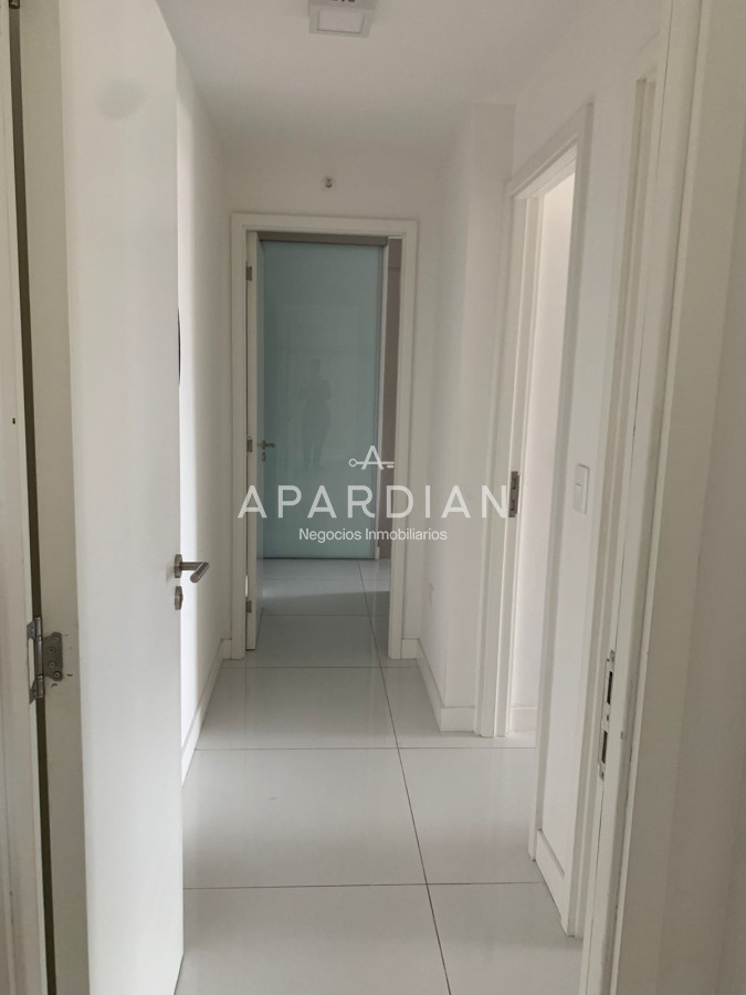 Apartamento ID.21098344 - Alquiler anual 