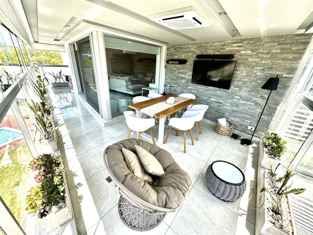 Apartamento ID.21097001 - Espectacular en torre Premium a pasos del mar