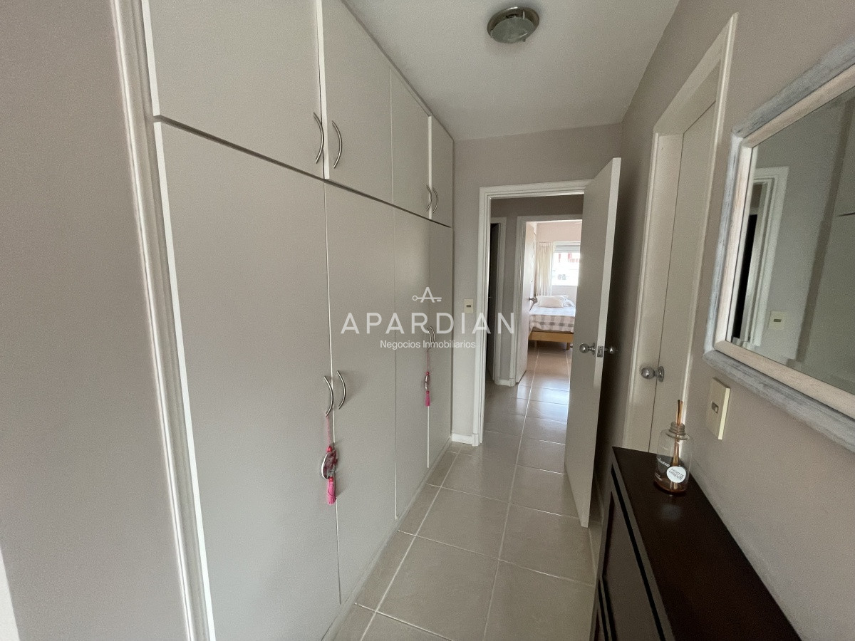 Apartamento ID.21096935 - Apartamento de 3 dormitorios con amenities y vista a la isla y los dedos garage en subsuelo lavadero mucama piscina