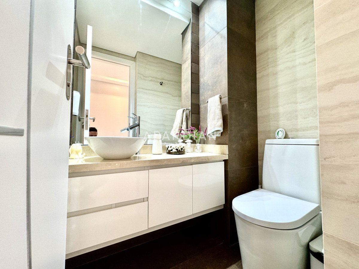 Apartamento ID.21097001 - Espectacular en torre Premium a pasos del mar