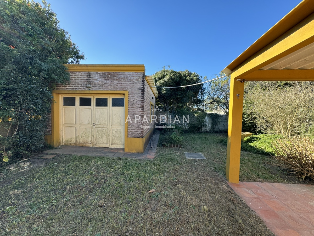 Casa ID.21096809 - Casa de 3 dormitorios en venta y alquiler anual muy cerca del mar