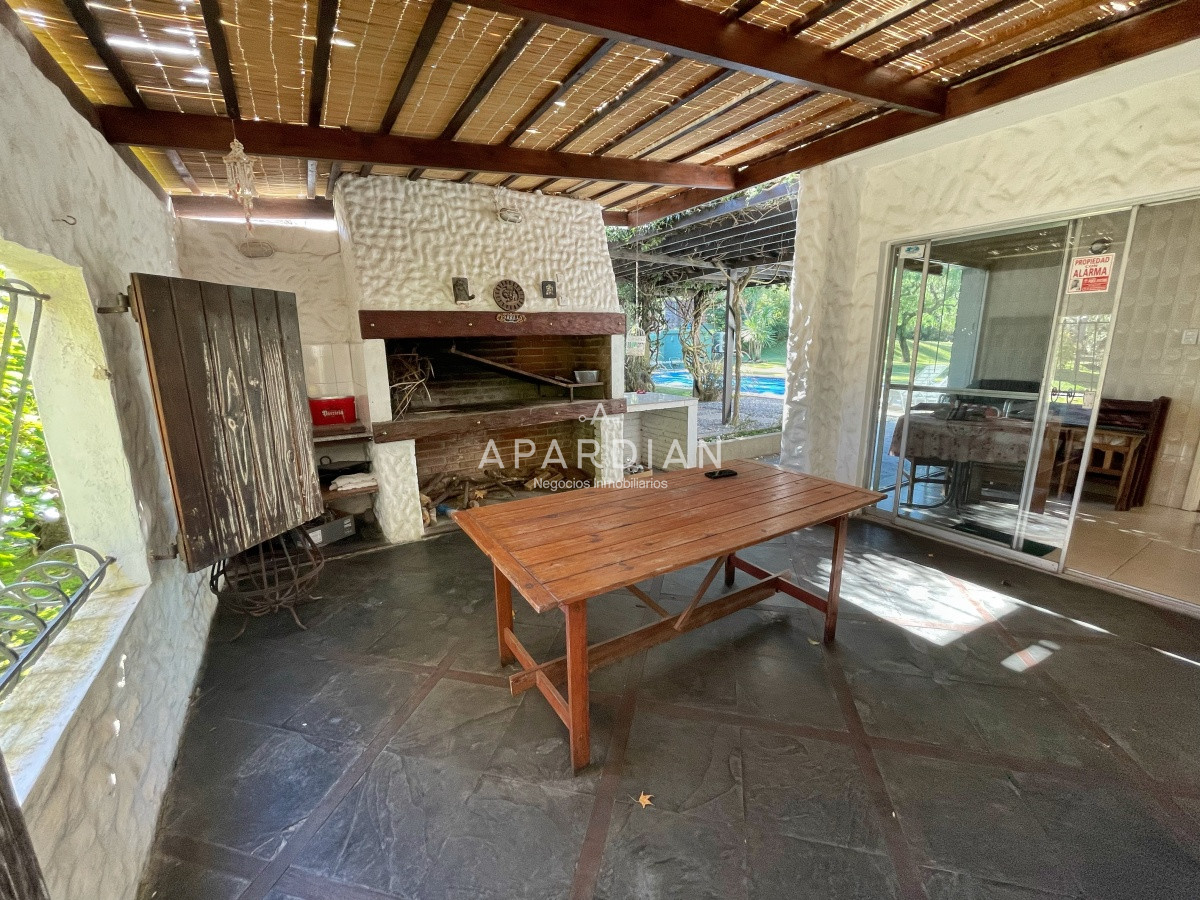 Casa ID.21098297 - Casa 3 dormitorios con piscina en Rincon del Indio, Punta del Este.