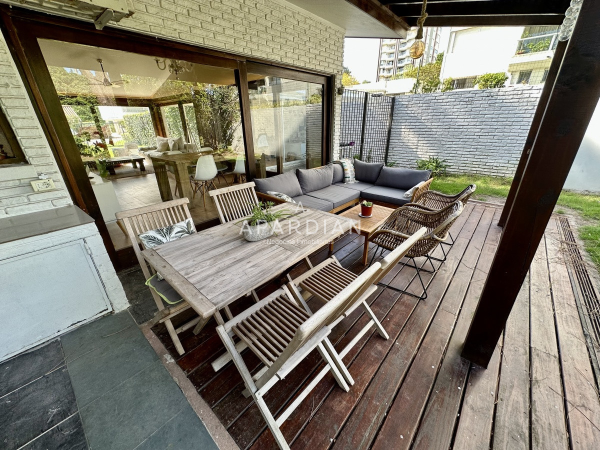 Casa ID.21097588 - Chalet totalmente remodelado en excelente ubicación