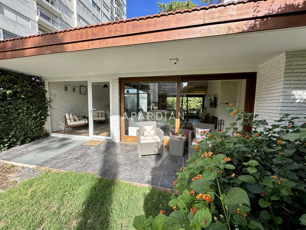 Casa ID.21097588 - Chalet totalmente remodelado en excelente ubicación