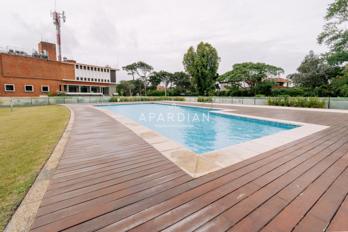 Apartamento ID.21097001 - Espectacular en torre Premium a pasos del mar