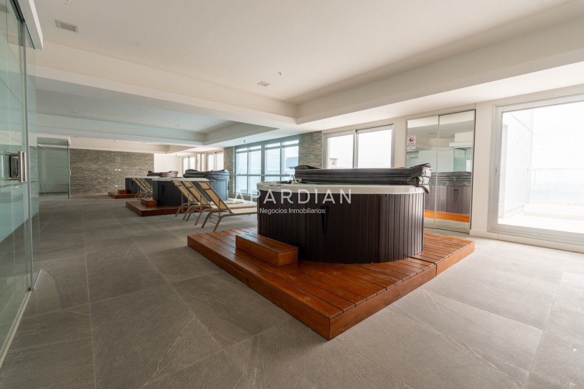 Apartamento ID.21097001 - Espectacular en torre Premium a pasos del mar