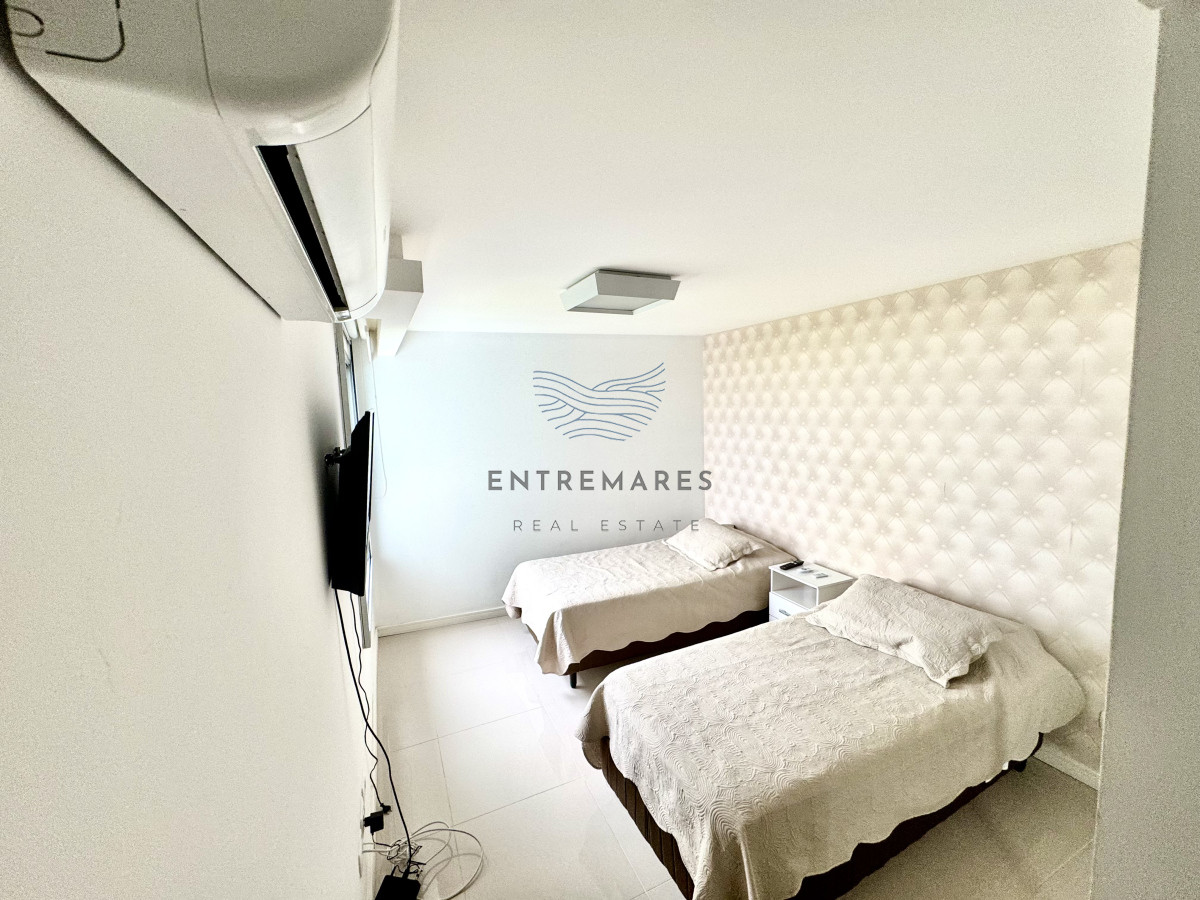 Apartamento ID.301 - Apartamento de 3 dormitorios + dependencia en LOOK brava 