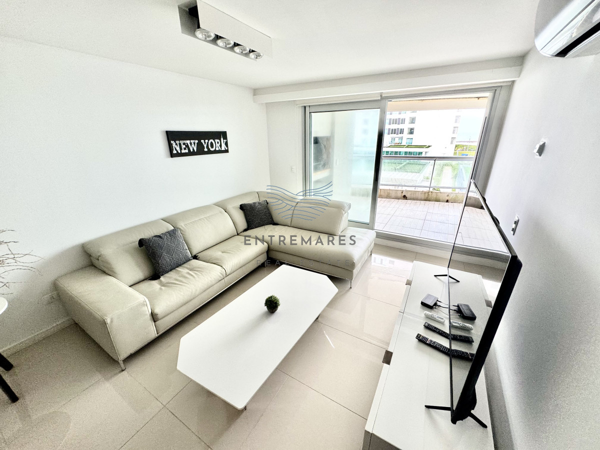 Apartamento ID.301 - Apartamento de 3 dormitorios + dependencia en LOOK brava 