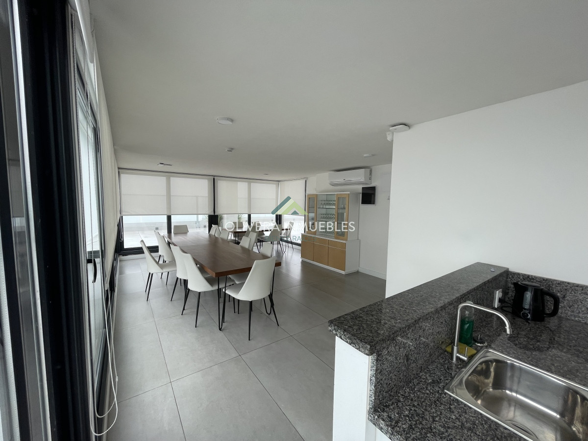 Apartamento ID.12483 - Espectacular apartamento de dos dormitorios dos baños en alquiler anual