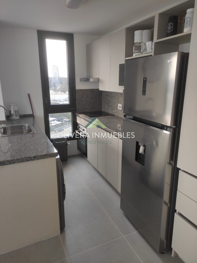 Apartamento ID.12483 - Espectacular apartamento de dos dormitorios dos baños en alquiler anual