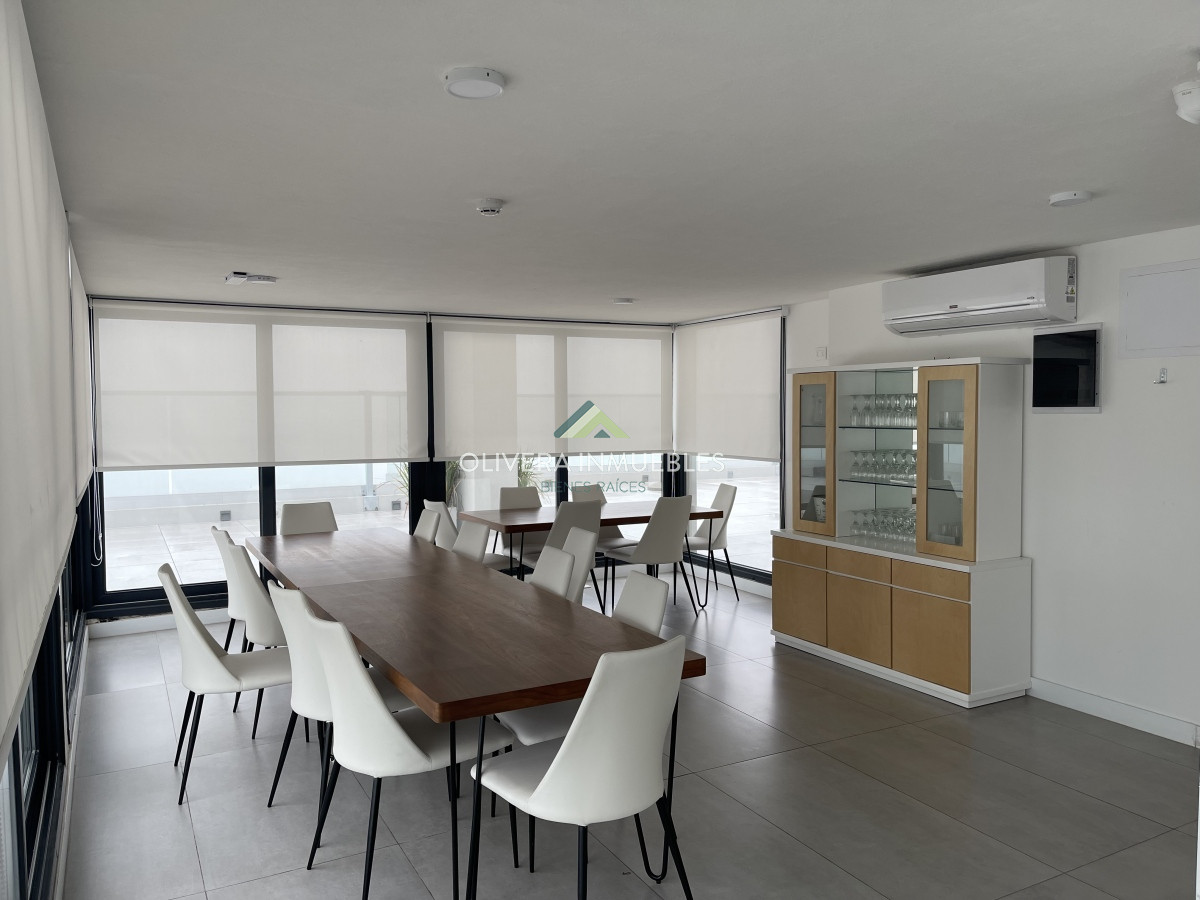 Apartamento ID.12483 - Espectacular apartamento de dos dormitorios dos baños en alquiler anual