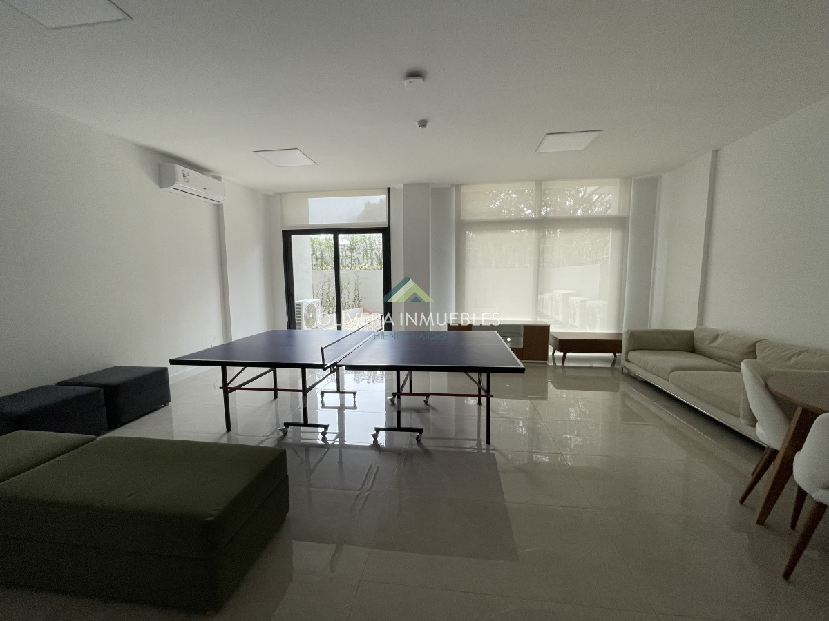 Apartamento ID.12483 - Espectacular apartamento de dos dormitorios dos baños en alquiler anual