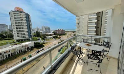 Apartamento en venta, 2 dormitorios, 2 baños, Punta del Este