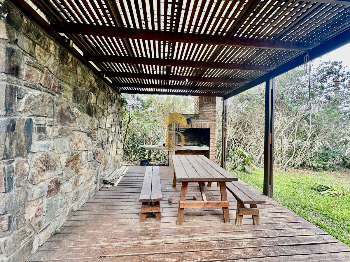 Muy linda casa en paradas de la mansa a 200 ms del mar! -id-257-25