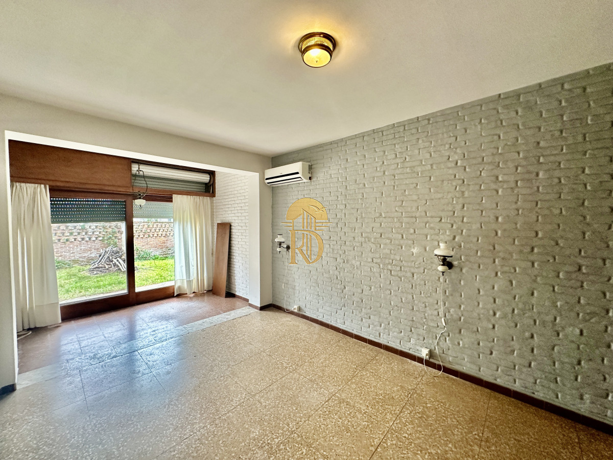 Muy linda casa en paradas de la mansa a 200 ms del mar! -id-257-19