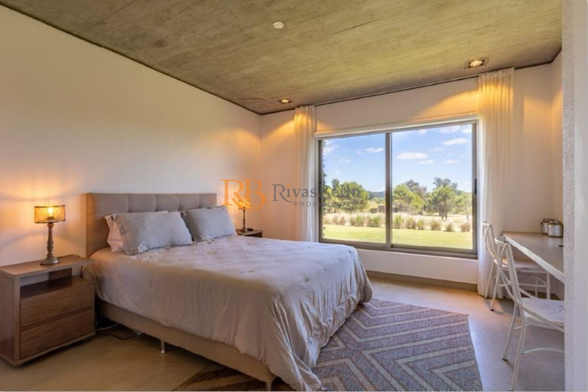 Casa ID.64 - Hermosa casa en venta en barrio Privado