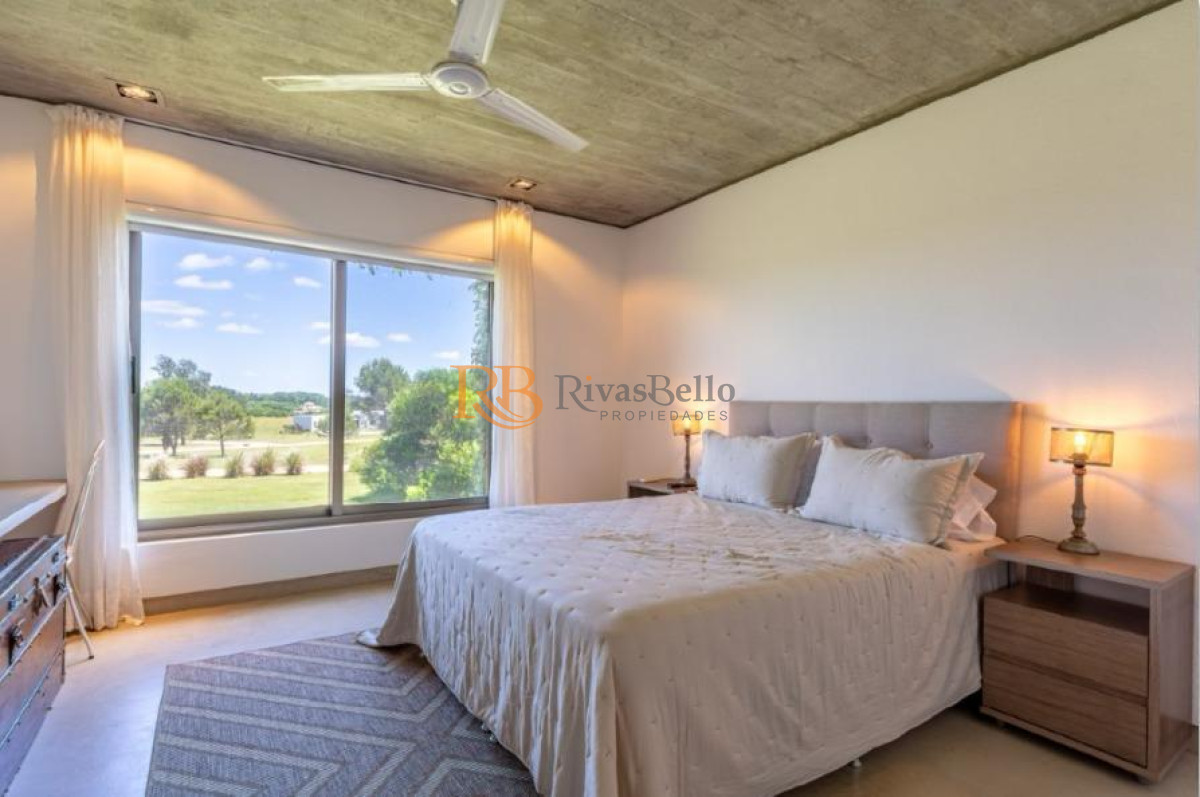 Casa ID.64 - Hermosa casa en venta en barrio Privado