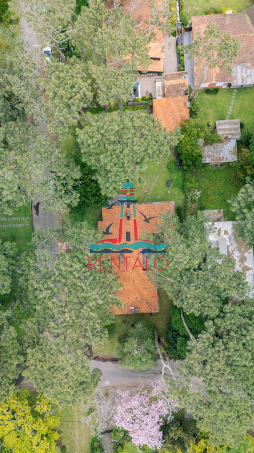 Casa ID.715 - Chalet tradicional en excelente ubicación, ideal para vivir todo el año