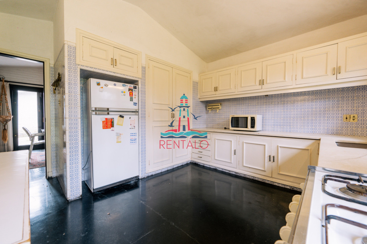 Casa ID.715 - Chalet tradicional en excelente ubicación, ideal para vivir todo el año