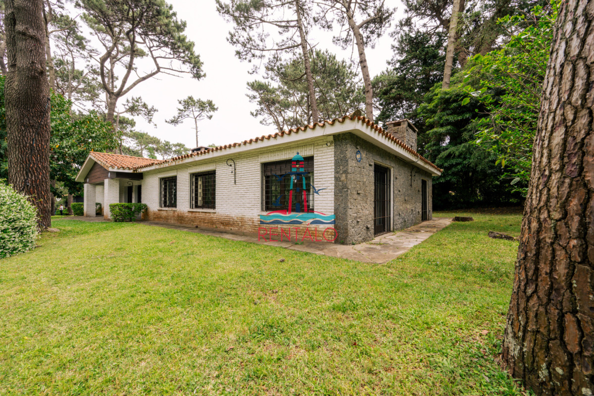 Casa ID.715 - Chalet tradicional en excelente ubicación, ideal para vivir todo el año