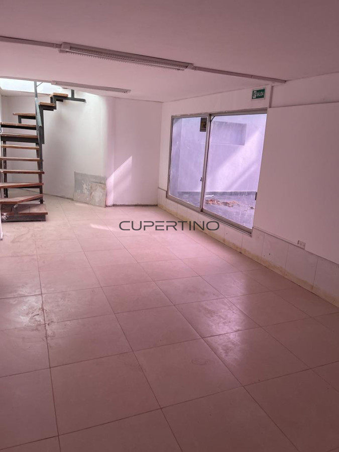 Local Comercial ID.1773 - Local en Punta del Este, Cantegril