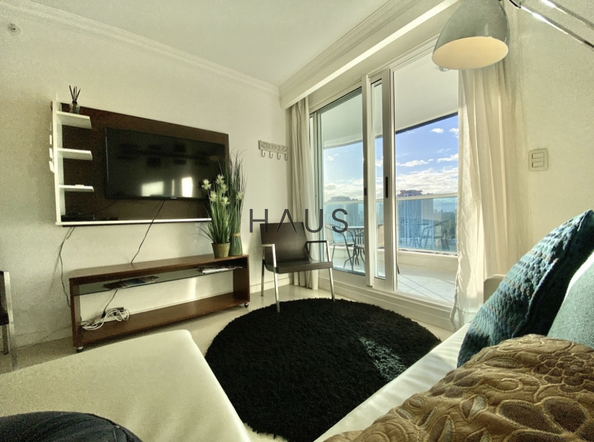 Apartamento ID.757 - APARTAMENTO EN VENTA 2 DORMITORIOS CON PARRILLERO-CASINO TOWER 