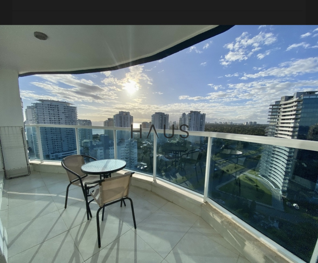 Apartamento ID.757 - APARTAMENTO EN VENTA 2 DORMITORIOS CON PARRILLERO-CASINO TOWER 
