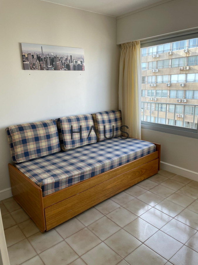 Apartamento ID.744 - Amplio apartamento con vista al mar en Peninsula