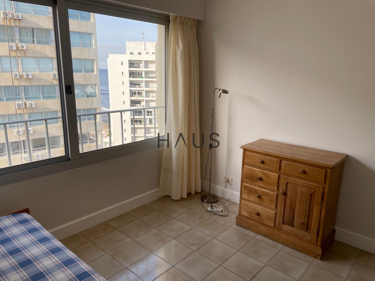 Apartamento ID.744 - Amplio apartamento con vista al mar en Peninsula