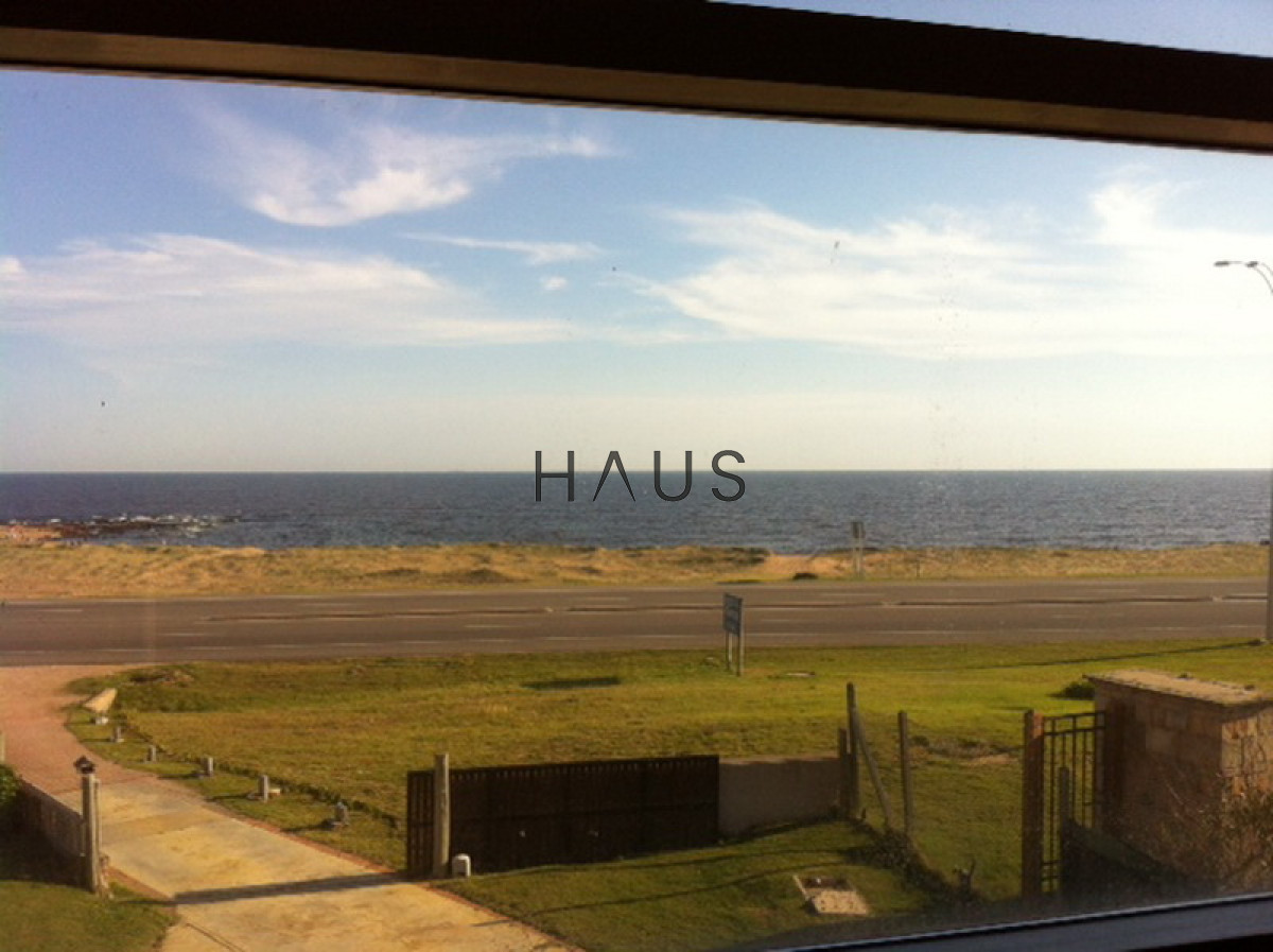 Casa ID.753 - Pinares, primera línea al mar